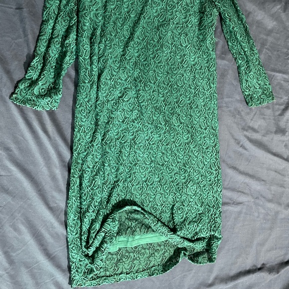 Emerald green maternity dress - Picture 3 of 3